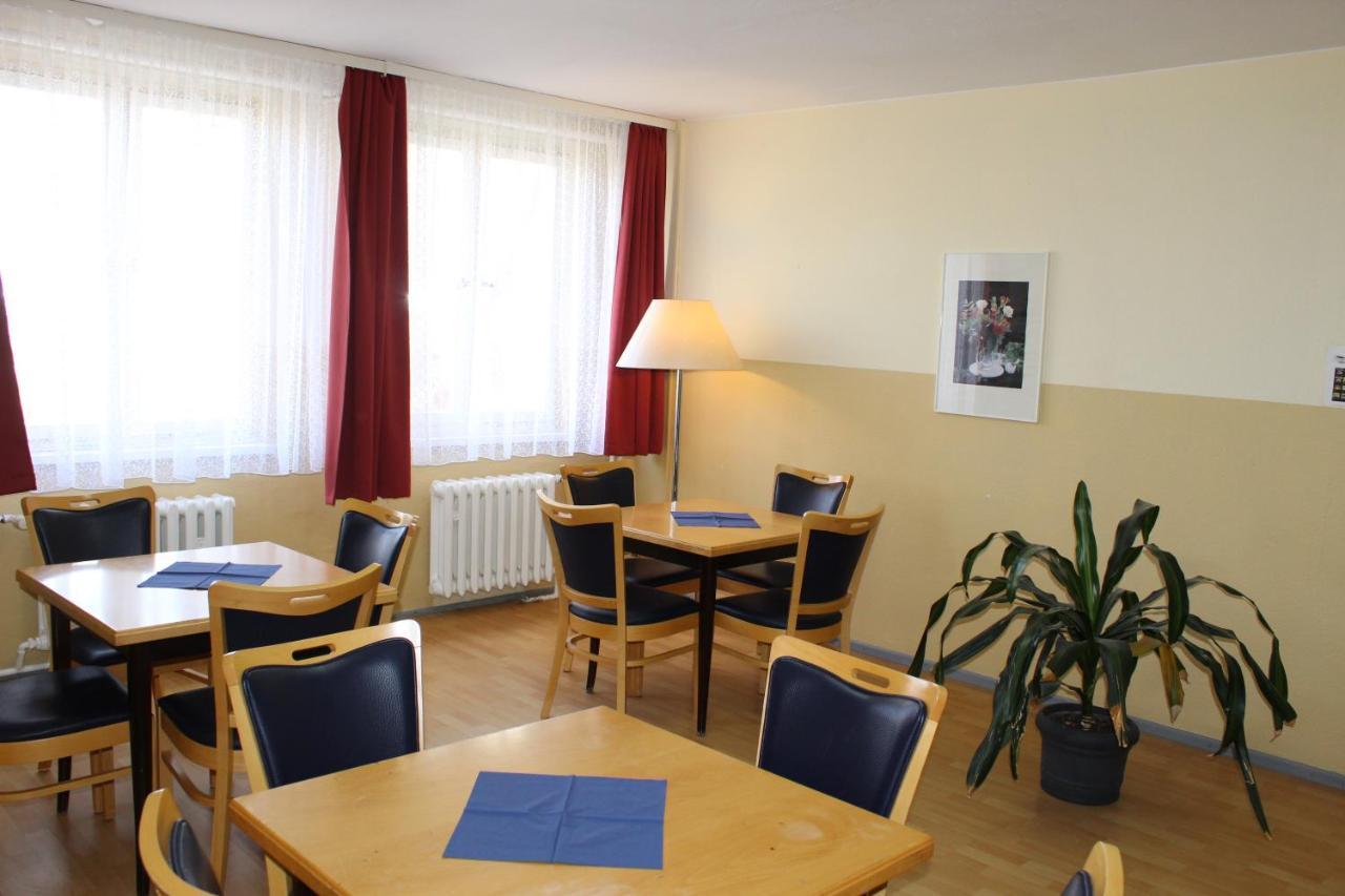 Gasthof Schwalbenweg 2*